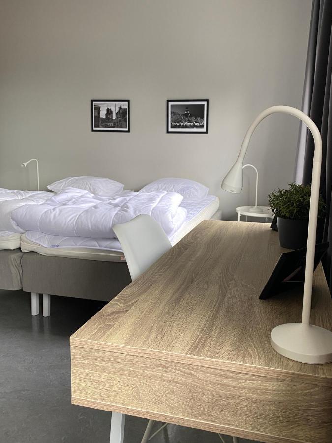 De La Gardie Park Vandrarhem Hostel Лидшьопинг Екстериор снимка