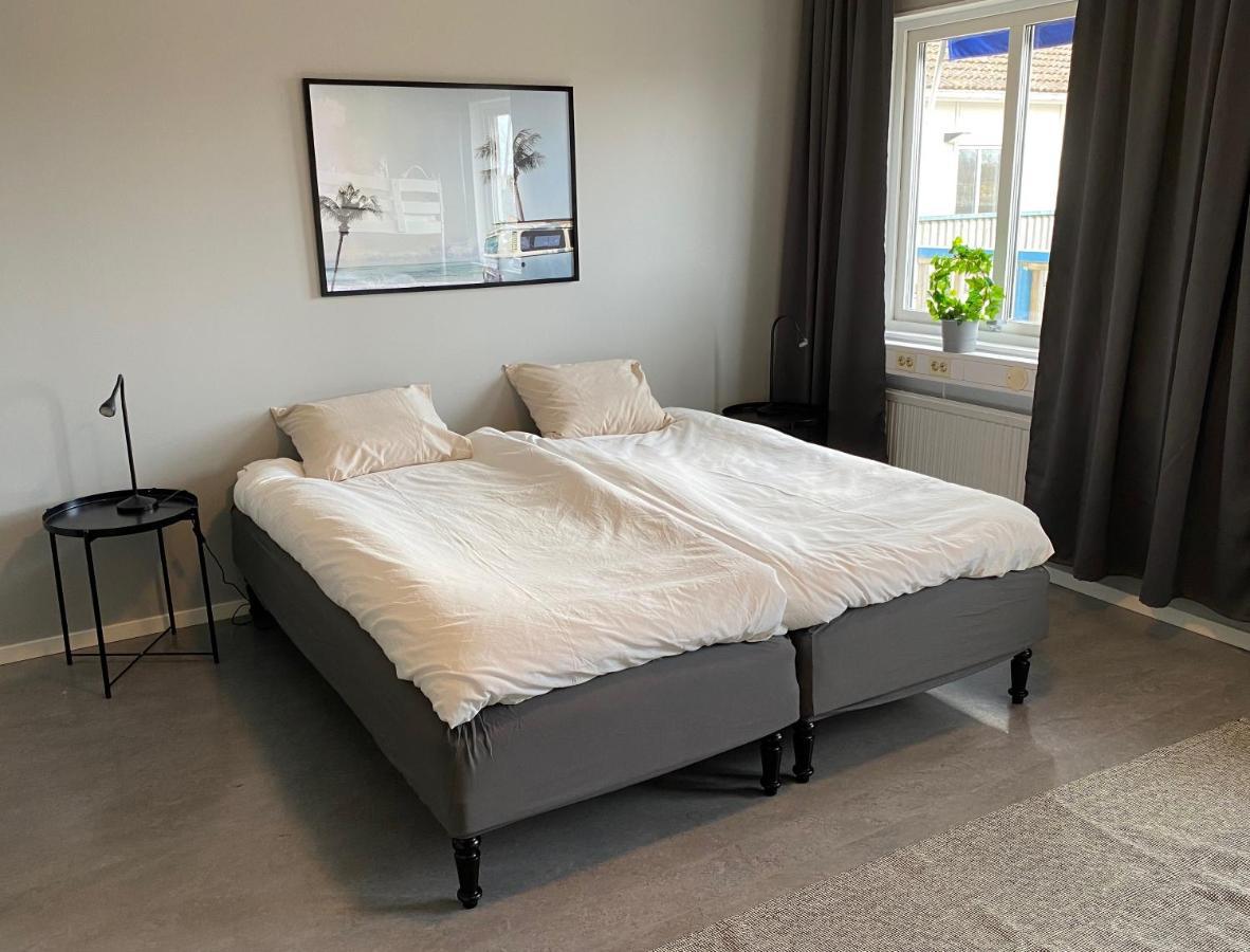 De La Gardie Park Vandrarhem Hostel Лидшьопинг Екстериор снимка
