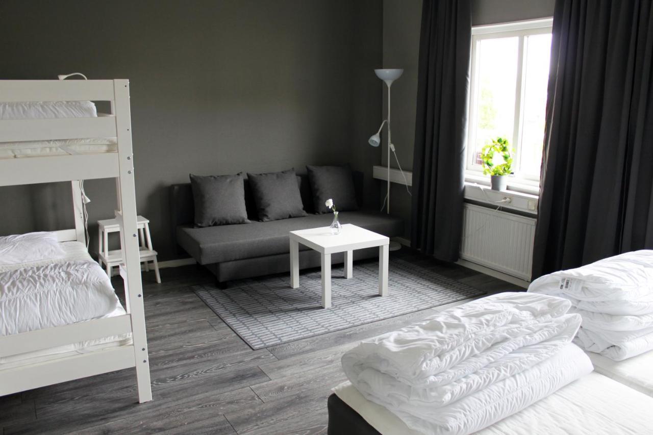 De La Gardie Park Vandrarhem Hostel Лидшьопинг Екстериор снимка