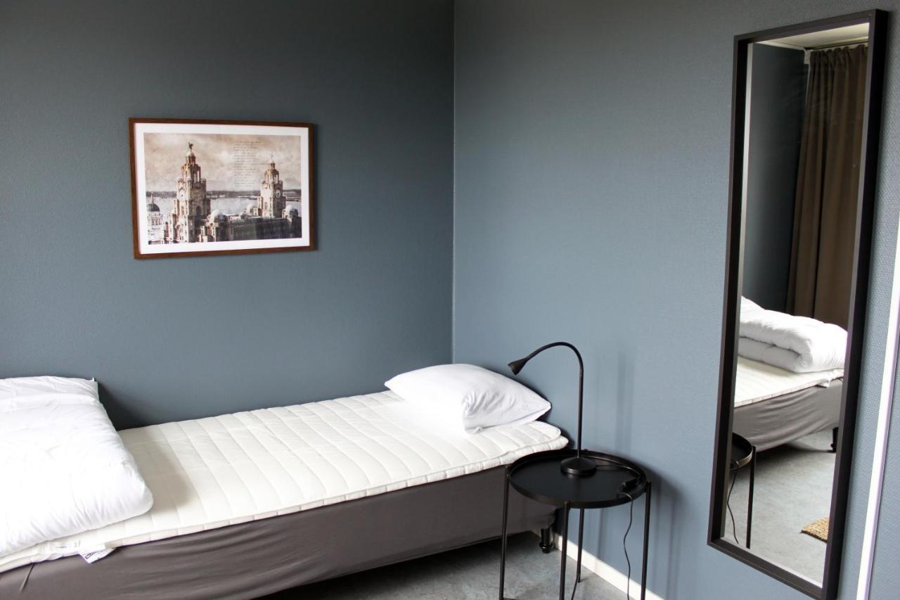 De La Gardie Park Vandrarhem Hostel Лидшьопинг Екстериор снимка